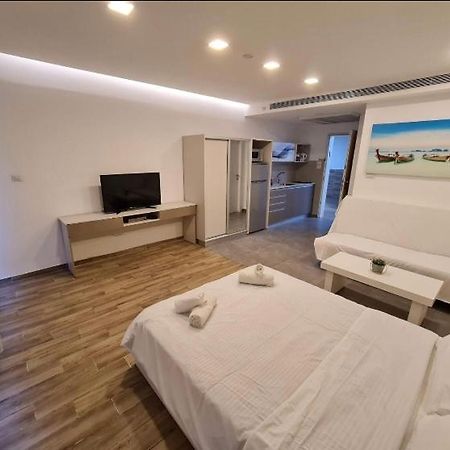 Bright And Cozy Studio Suite エイラート エクステリア 写真